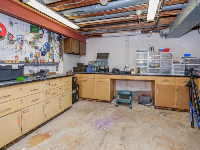 806 Northampton Road, Kalamazoo City, MI 49006