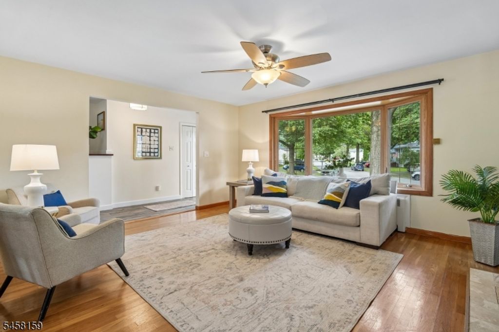 49 Skyview Rd, Bloomfield Twp., NJ 07003 — photo 4