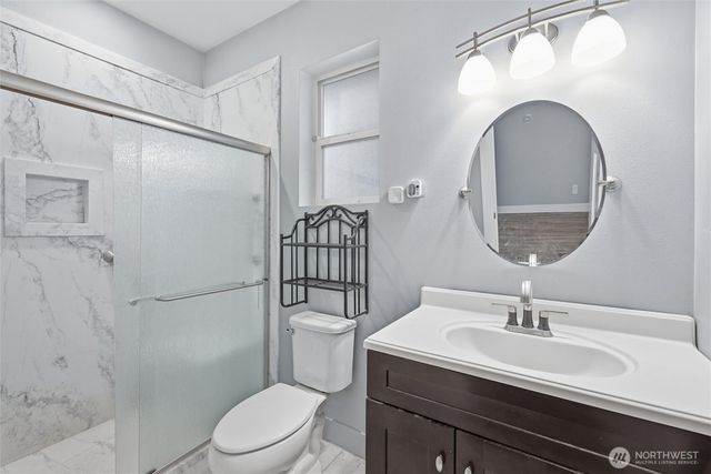 6232 Azure Way, Maple Falls, WA 98266