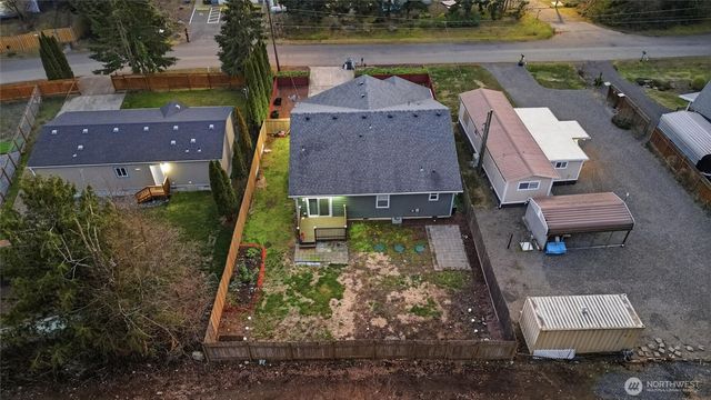 6232 Azure Way, Maple Falls, WA 98266