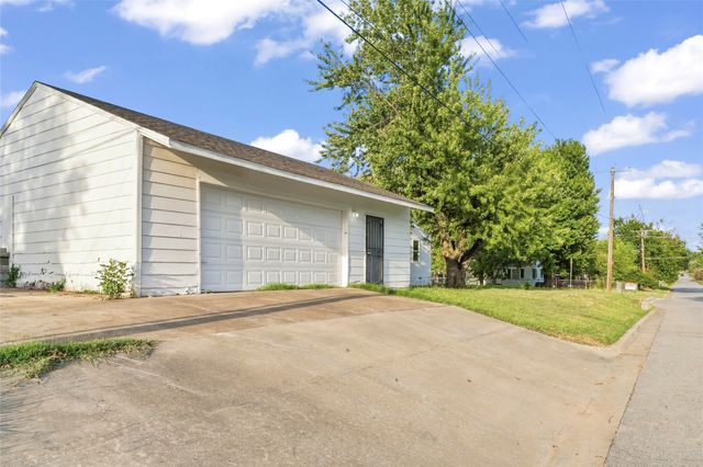 248 S 68th East Avenue, Tulsa, OK 74112