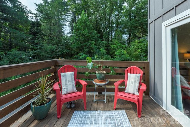 191 Chatham Road, Asheville, NC 28804