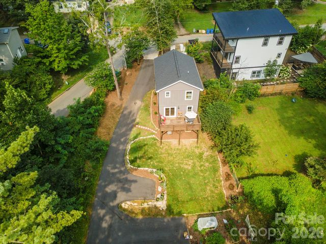 191 Chatham Road, Asheville, NC 28804