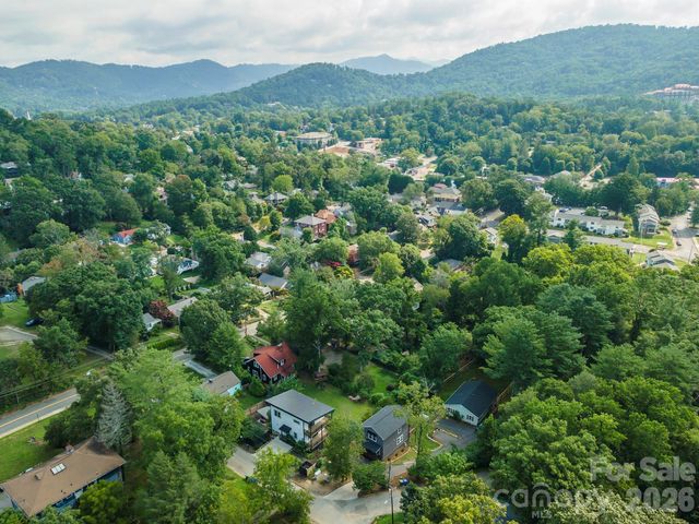 191 Chatham Road, Asheville, NC 28804