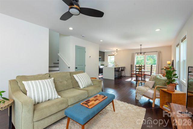 191 Chatham Road, Asheville, NC 28804