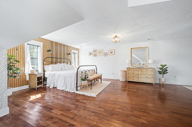 3 Conway Ln, Foxboro, MA 02035