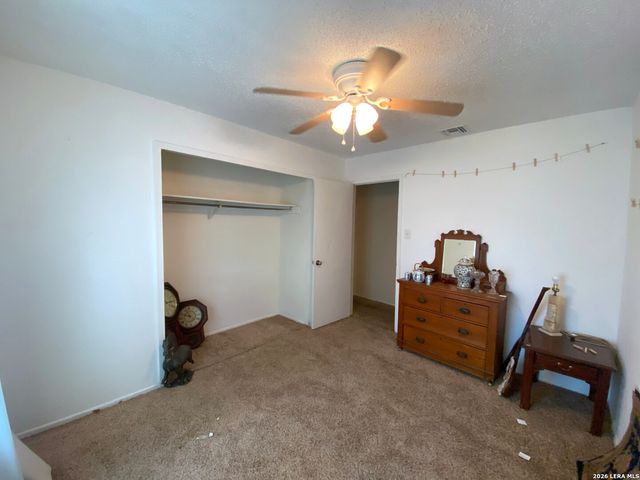 7127 SPRING FLOWER ST, San Antonio, TX 78249