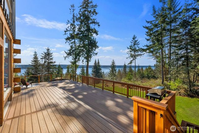 110 Groves Way, Port Ludlow, WA 98365