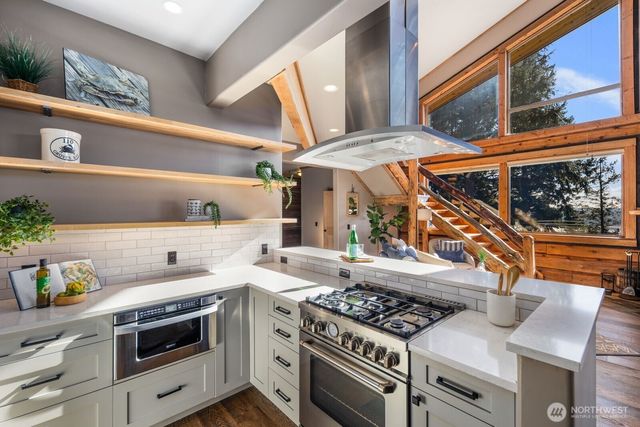 110 Groves Way, Port Ludlow, WA 98365