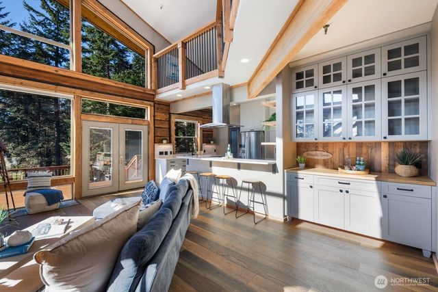 110 Groves Way, Port Ludlow, WA 98365