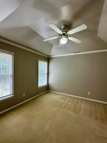 1023 Tanners Point Drive, Lawrenceville, GA 30044