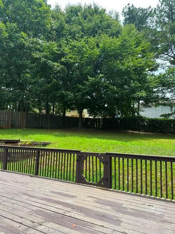 1023 Tanners Point Drive, Lawrenceville, GA 30044