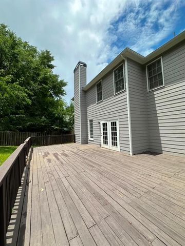 1023 Tanners Point Drive, Lawrenceville, GA 30044