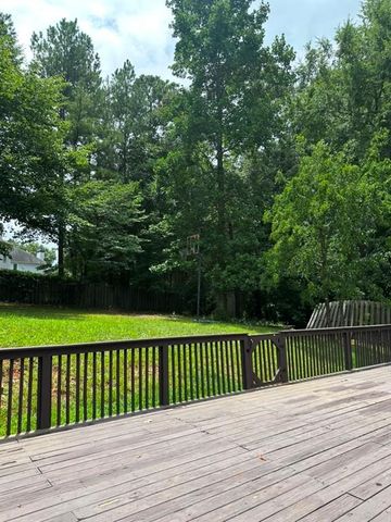 1023 Tanners Point Drive, Lawrenceville, GA 30044