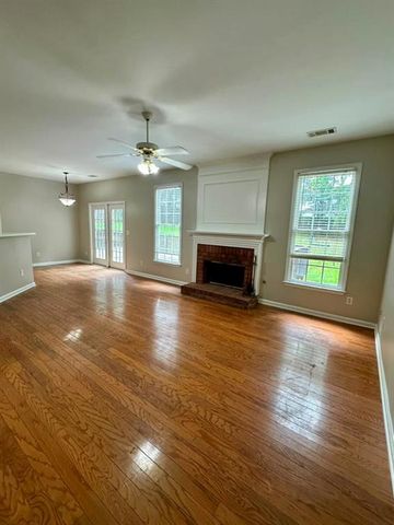 1023 Tanners Point Drive, Lawrenceville, GA 30044