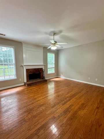1023 Tanners Point Drive, Lawrenceville, GA 30044