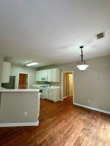 1023 Tanners Point Drive, Lawrenceville, GA 30044