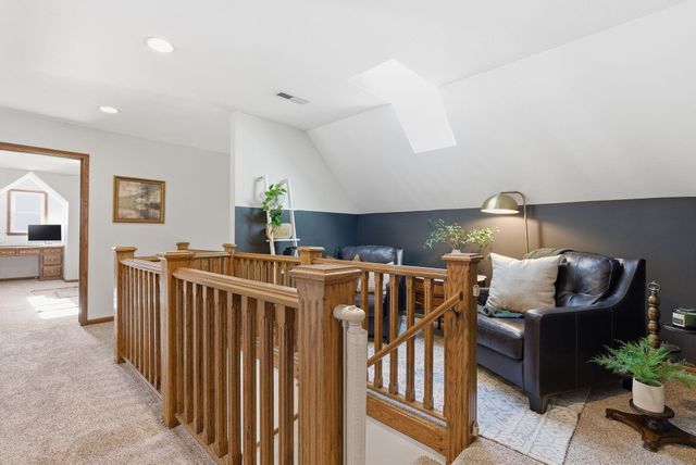 236 S Forestview Ct, Wichita, KS 67205