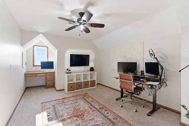 236 S Forestview Ct, Wichita, KS 67205