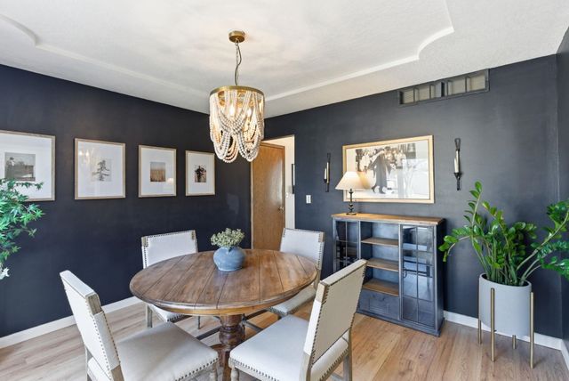 236 S Forestview Ct, Wichita, KS 67205