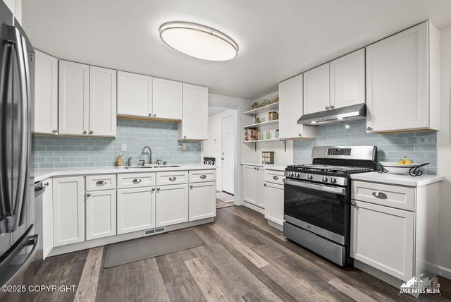 1502 Kepner Drive, Anchorage, AK 99504