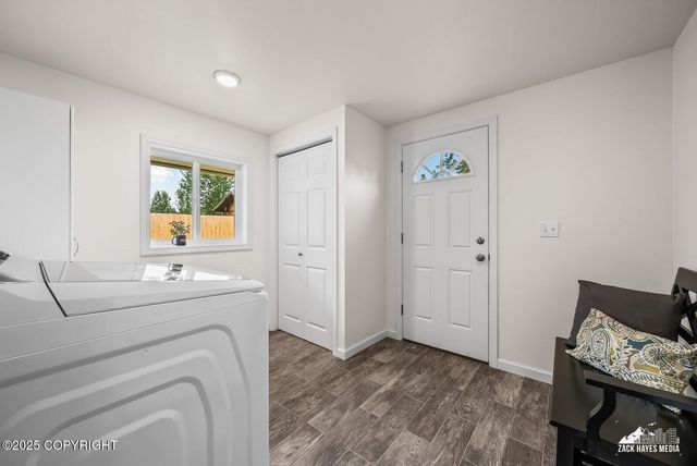 1502 Kepner Drive, Anchorage, AK 99504