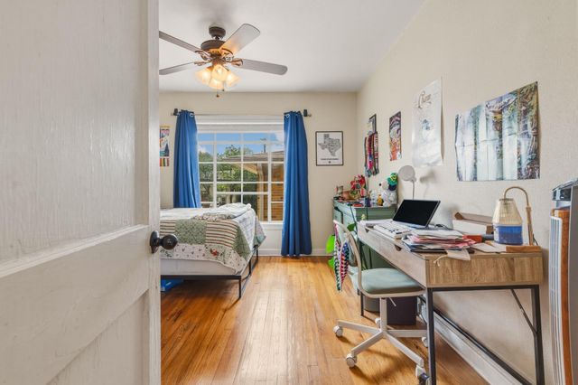 301 E 34th ST 107, Austin, TX 78705