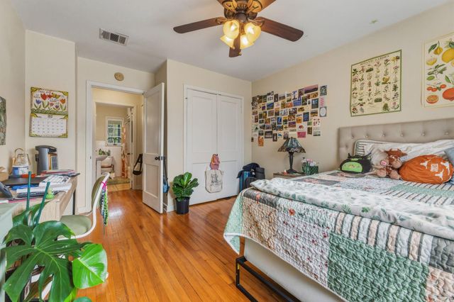 301 E 34th ST 107, Austin, TX 78705