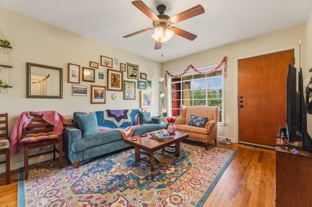 301 E 34th ST 107, Austin, TX 78705