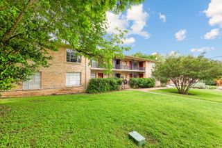301 E 34th ST 107, Austin, TX 78705