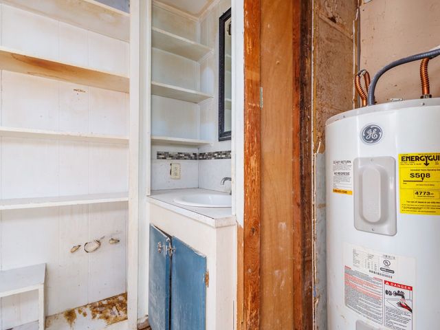 7515 County Road 551, Brownwood, TX 76801