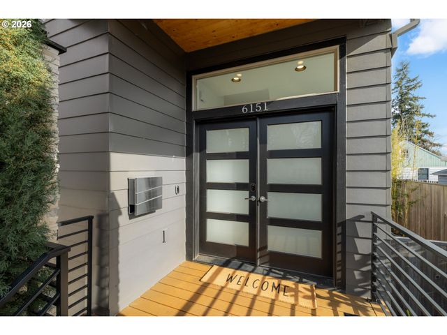 6151 N DEPAUW St, Portland, OR 97203