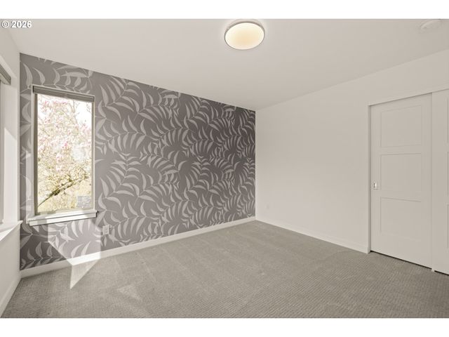 6151 N DEPAUW St, Portland, OR 97203