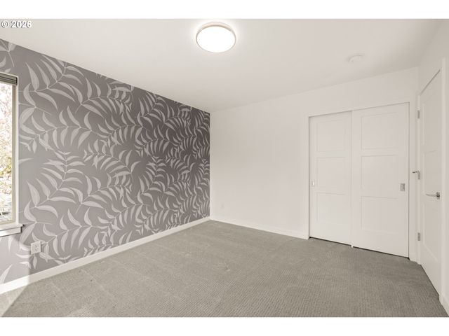 6151 N DEPAUW St, Portland, OR 97203