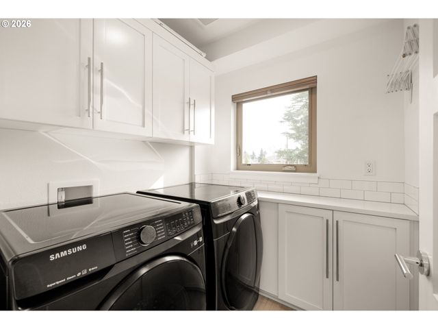 6151 N DEPAUW St, Portland, OR 97203