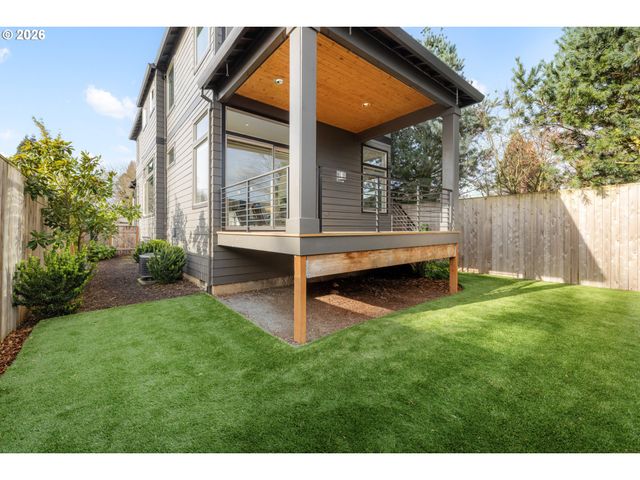 6151 N DEPAUW St, Portland, OR 97203