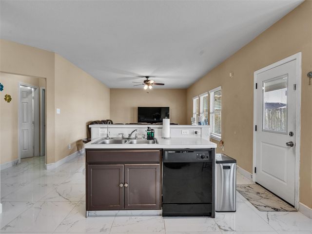 6531 Lost Pines Bend, Houston, TX 77049