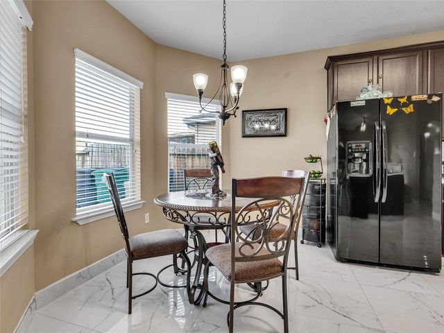 6531 Lost Pines Bend, Houston, TX 77049