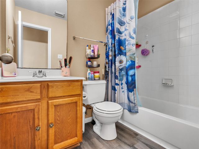 6531 Lost Pines Bend, Houston, TX 77049