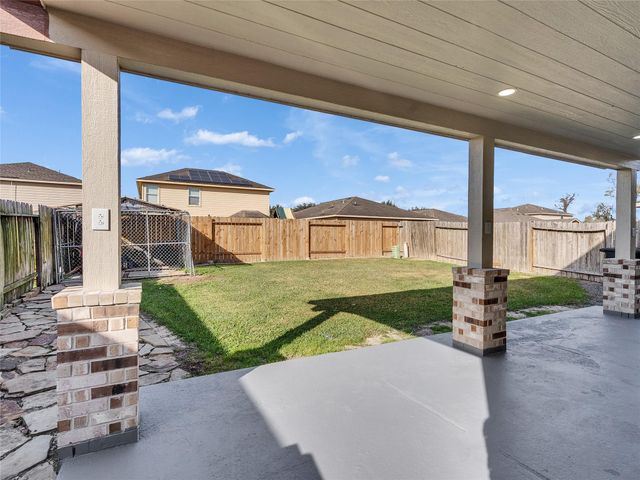 6531 Lost Pines Bend, Houston, TX 77049