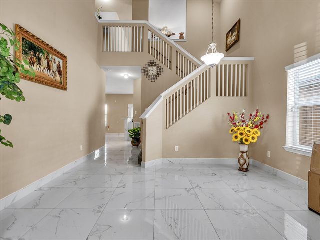 6531 Lost Pines Bend, Houston, TX 77049