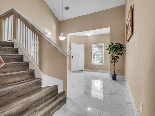 6531 Lost Pines Bend, Houston, TX 77049