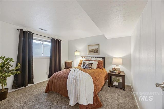 4393 N Edelweiss St., Boise, ID 83713