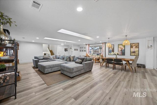 4393 N Edelweiss St., Boise, ID 83713