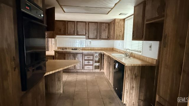 4113 Estate Street, Bakersfield, CA 93313