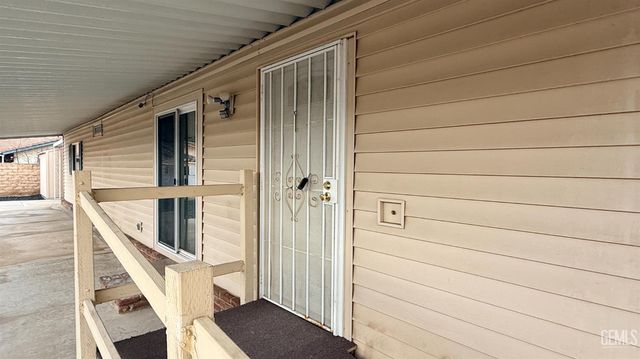 4113 Estate Street, Bakersfield, CA 93313