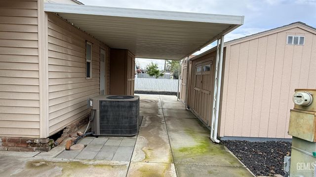 4113 Estate Street, Bakersfield, CA 93313