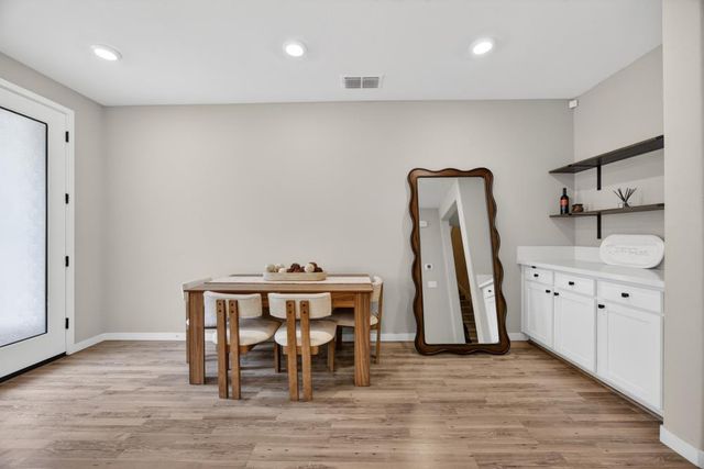 3074 Meadow Run Walk, Sacramento, CA 95833