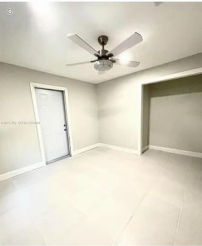 1220 S 29th Avenue, Hollywood, FL 33020