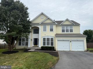 41 ALYSSA CT, Charles Town, WV 25414